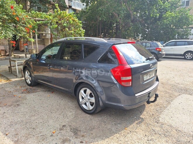 Kia  2012, 215,000 km - 1.6 l - Bakı