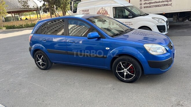 Kia Rio 2005, 270,000 km - 1.4 l - Bakı