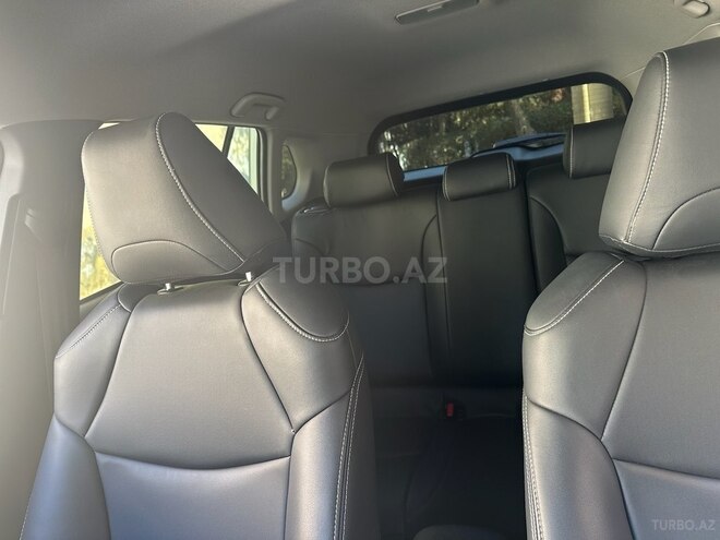 Toyota Corolla Cross 2024, 5,400 km - 2.0 l - Bakı