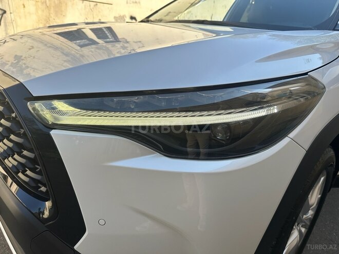 Toyota Corolla Cross 2024, 5,400 km - 2.0 l - Bakı