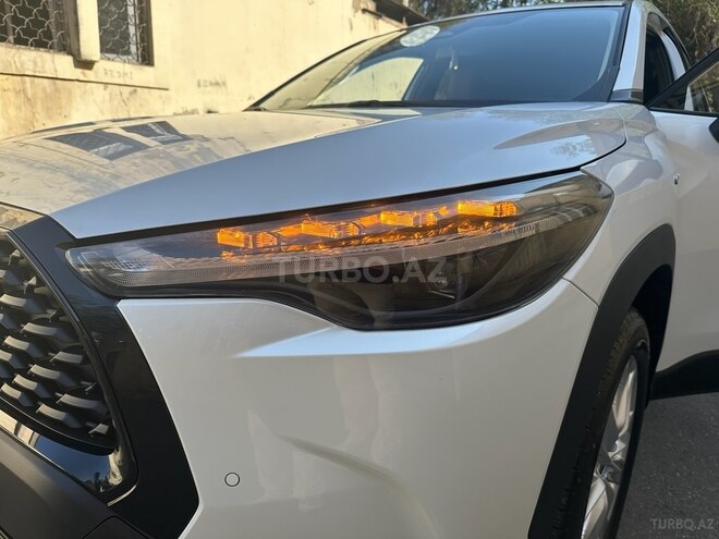 Toyota Corolla Cross 2024, 5,400 km - 2.0 l - Bakı