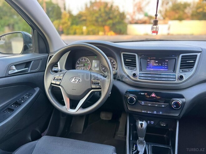 Hyundai Tucson 2015, 250,000 km - 2.0 l - Bakı