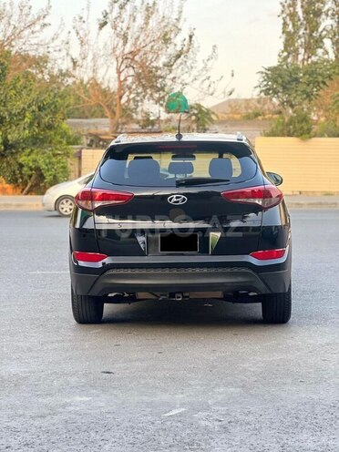 Hyundai Tucson 2015, 250,000 km - 2.0 l - Bakı