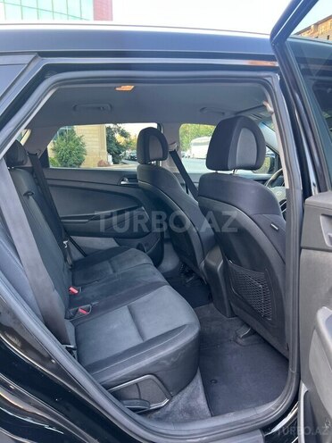 Hyundai Tucson 2015, 250,000 km - 2.0 l - Bakı