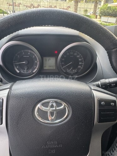 Toyota Land Cruiser Prado 2014, 135,000 km - 2.7 l - Bakı