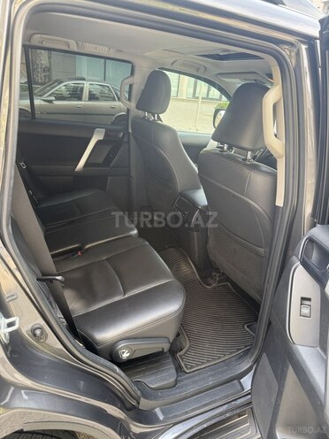 Toyota Land Cruiser Prado 2014, 135,000 km - 2.7 l - Bakı