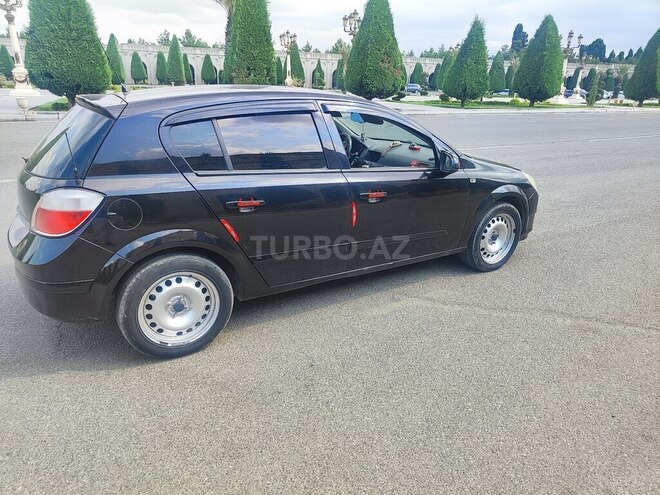 Opel Astra 2004, 303,150 km - 1.4 л - Gəncə