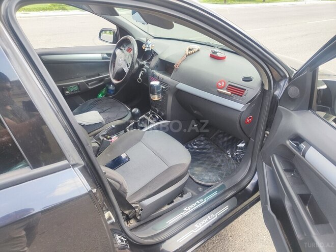 Opel Astra 2004, 303,150 km - 1.4 л - Gəncə
