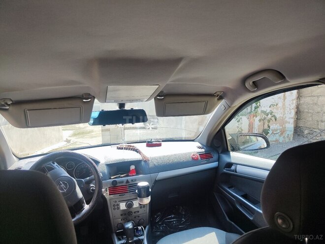 Opel Astra 2004, 303,150 km - 1.4 л - Gəncə