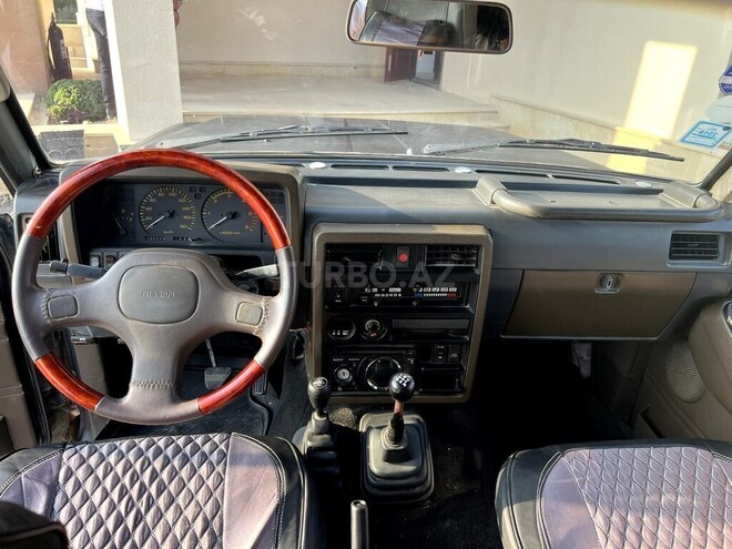 Nissan Patrol 1988, 365,000 km - 3.5 l - Bakı