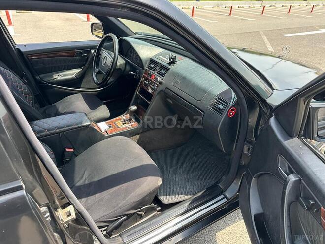 Mercedes C 240 1997, 294,855 km - 2.4 l - Bakı