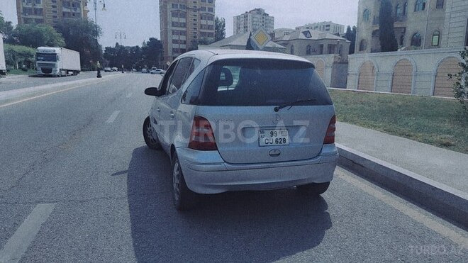 Mercedes A 160 2001, 200,910 km - 1.6 l - Bakı