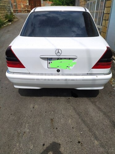 Mercedes C 220 1996, 229,453 km - 2.2 l - Mingəçevir