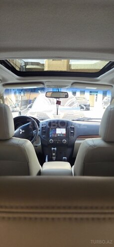 Mitsubishi Pajero 2007, 283,000 km - 3.0 l - Bakı