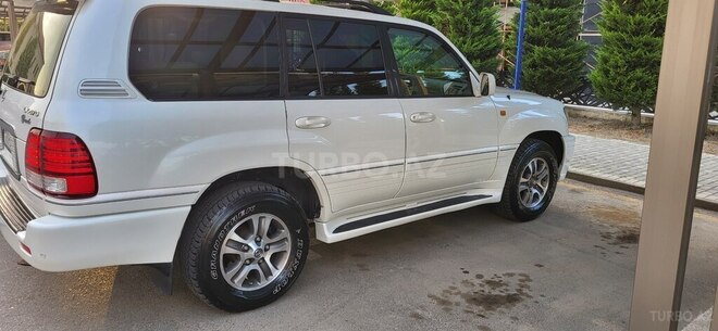 Lexus LX 470 2006, 211,422 km - 4.7 л - Quba
