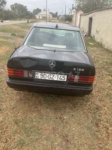 Mercedes 190 1993, 400,000 km - 2.0 л - Xaçmaz