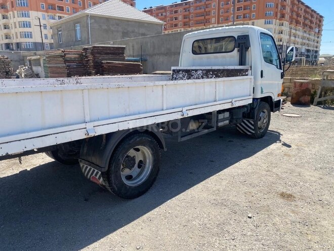 Hyundai HD-65 2011, 554,415 km - 3.9 l - Bakı