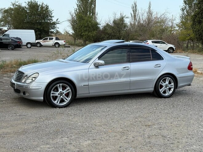 Mercedes E 240 2002, 296,356 km - 2.6 l - Bakı