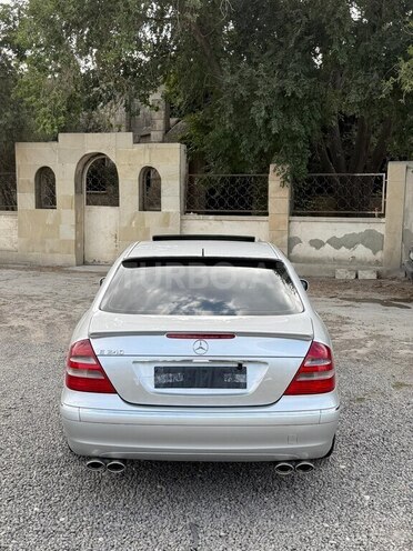 Mercedes E 240 2002, 296,356 km - 2.6 l - Bakı