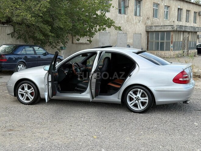 Mercedes E 240 2002, 296,356 km - 2.6 l - Bakı