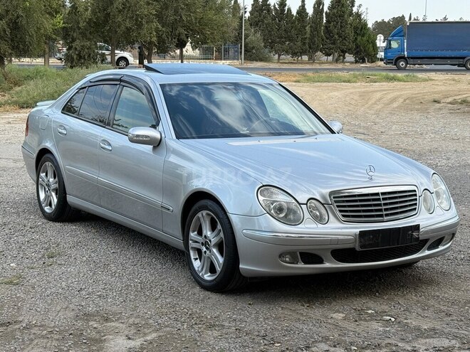 Mercedes E 240 2002, 296,356 km - 2.6 l - Bakı