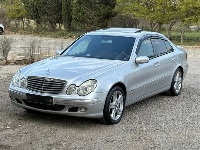 Mercedes E 240 2002, 296,356 km - 2.6 l - Bakı