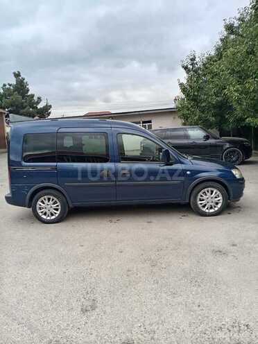 Opel Combo 2011, 233,960 km - 1.3 l - Quba