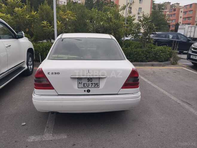 Mercedes C 230 1997, 422,000 km - 2.3 l - Bakı