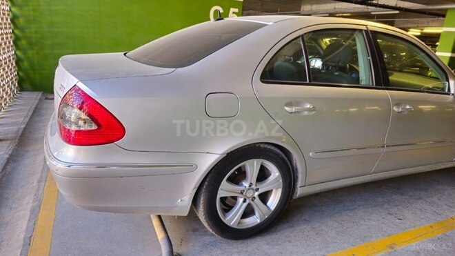Mercedes E 220 2002, 250,000 km - 2.2 l - Bakı