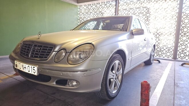 Mercedes E 220 2002, 250,000 km - 2.2 l - Bakı