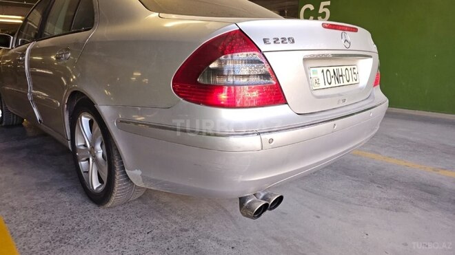 Mercedes E 220 2002, 250,000 km - 2.2 l - Bakı