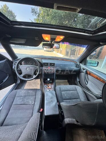 Mercedes C 220 1998, 310,000 km - 2.2 l - Bakı