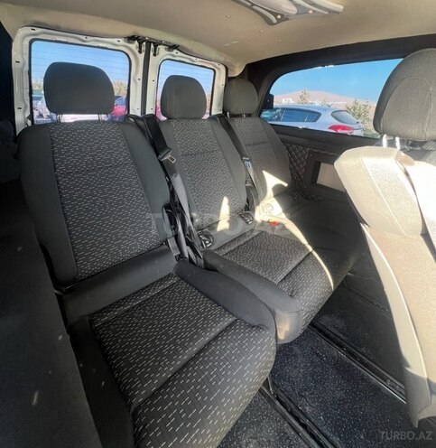 Mercedes Vito 115 2006, 350,000 km - 2.1 l - Bakı