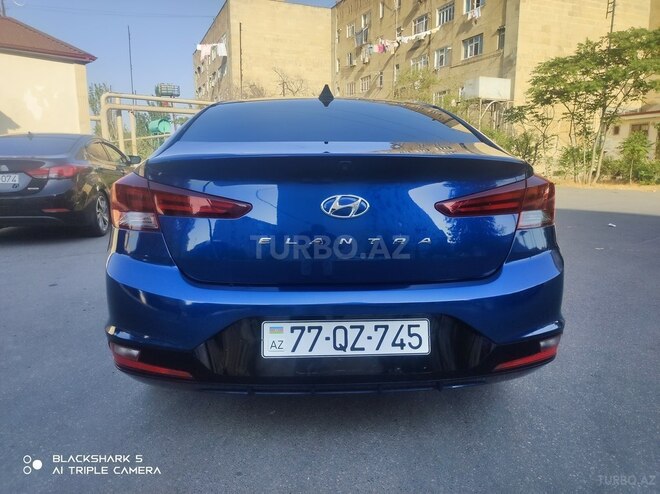 Hyundai Elantra 2019, 109,000 km - 2.0 l - Bakı