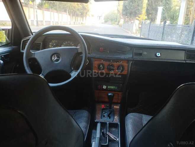 Mercedes 190 1993, 320,000 km - 2.0 l - Şəmkir