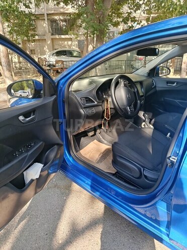 Hyundai Accent 2018, 162,200 km - 1.6 l - Bakı