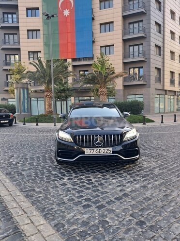 Mercedes C 300 2019, 37,000 km - 2.0 l - Bakı