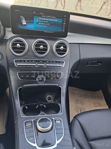 Mercedes C 300 2019, 37,000 km - 2.0 l - Bakı