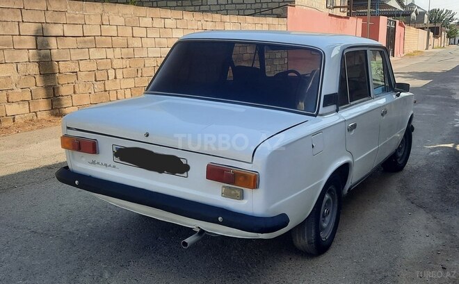 LADA (VAZ) 21011 1980, 100,000 km - 1.3 l - Şirvan
