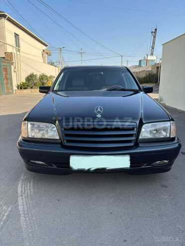Mercedes C 200 1999, 230,000 km - 2.0 l - Bakı