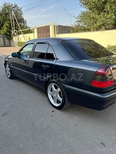 Mercedes C 200 1999, 230,000 km - 2.0 l - Bakı