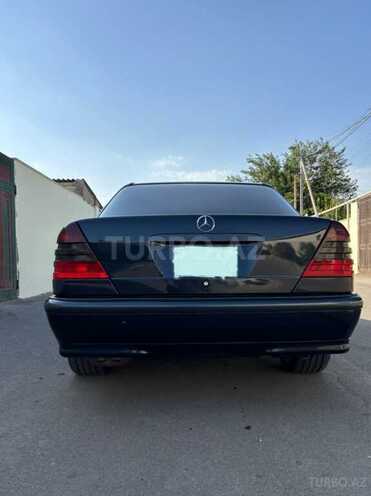 Mercedes C 200 1999, 230,000 km - 2.0 l - Bakı