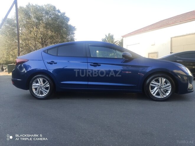 Hyundai Elantra 2019, 109,000 km - 2.0 l - Bakı