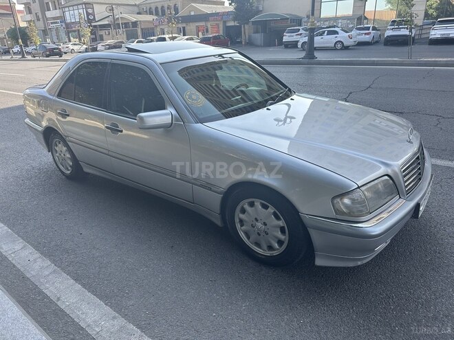 Mercedes C 220 1998, 213,000 km - 2.2 l - Bakı