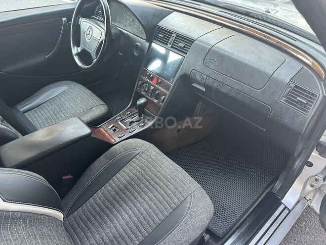 Mercedes C 220 1998, 213,000 km - 2.2 l - Bakı