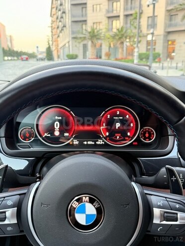 BMW 520 2014, 242,000 km - 2.0 l - Bakı