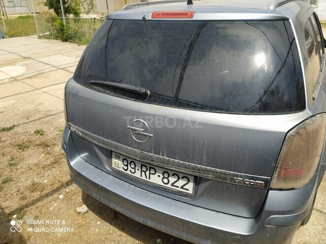 Opel Astra 2005, 320,000 km - 1.7 l - Salyan