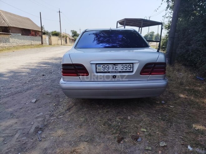 Mercedes E 230 1996, 395,840 km - 2.3 l - Bakı