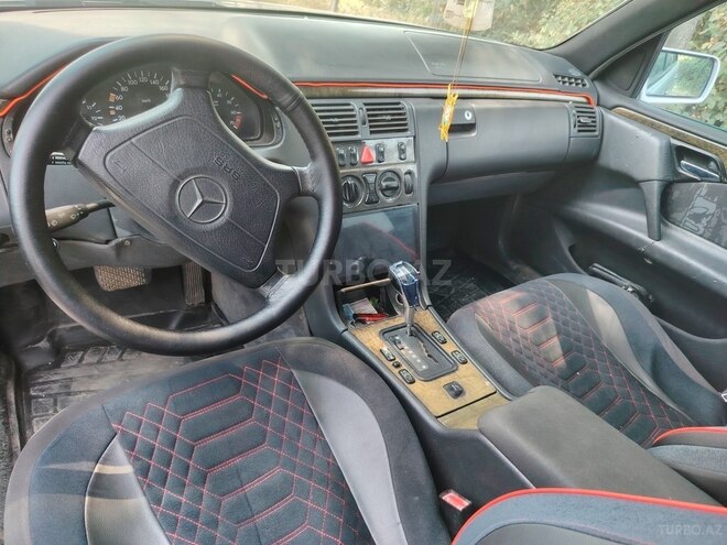 Mercedes E 230 1996, 395,840 km - 2.3 l - Bakı
