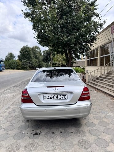 Mercedes E 240 2002, 322,428 km - 2.6 l - Masallı
